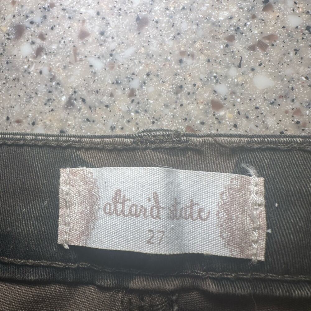 Altar’d State Size 27 Camo Jeans Skinny Leg - Picture 8 of 8